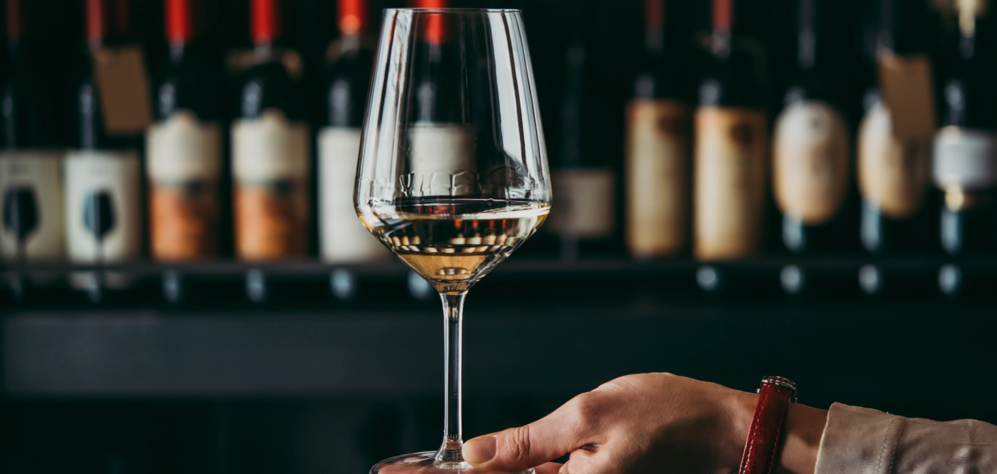 London Wine Merchant Wine Merchant ,  Wine distributor, Wine retailer, Easy Website, Free Website, Simple Website, New Company, New Website,  Wine shop Serving Dorking